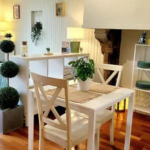 https://studio-comfy-decore-avec-gout-au-port-de-vannes.inbrittany.com