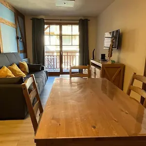 https://luxueux-t2-en-centre-ville.midi-pyreneeshotels.com